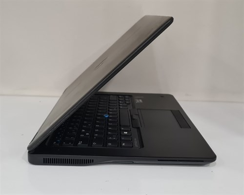 İkinci El NotebookDELLDell E7450 İntel İ5 5300U 8 Ram 128 SSD 14''2.El Notebook